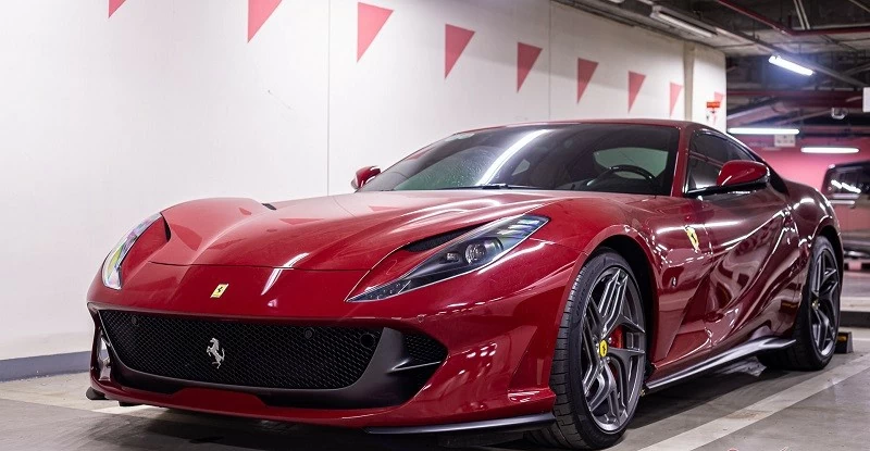 Cận cảnh siêu xe Ferrari 812 GTS vừa về Việt Nam, giá dự kiến khoảng 20 tỷ đồng