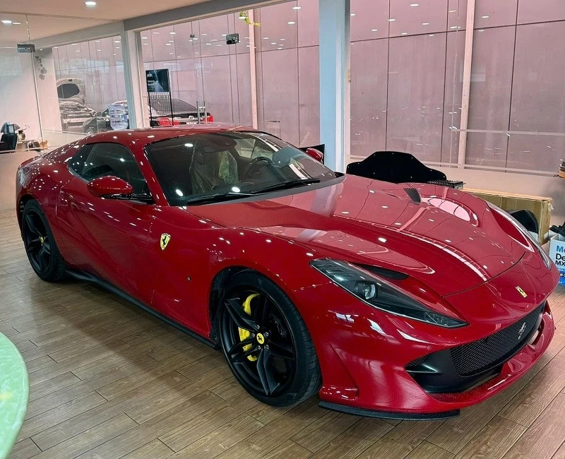 Cận cảnh siêu xe Ferrari 812 GTS vừa về Việt Nam, giá dự kiến khoảng 20 tỷ đồng