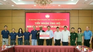 Singaporean firm supports Quang Ninh to overcome Yagi consequences