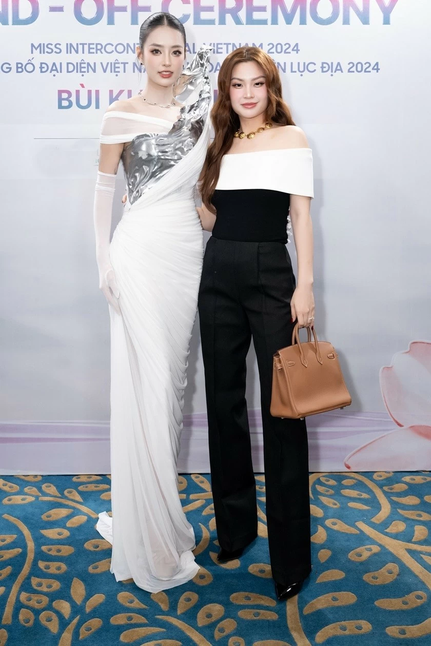Hình ảnh Á hậu Bùi Khánh Linh Hình ảnh Á hậu Bùi Khánh Linh