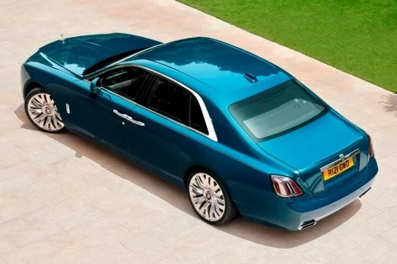 Cận cảnh Rolls-Royce Ghost Series II 2025 vừa ra mắt, giá dự kiến hơn 8,7 tỷ đồng