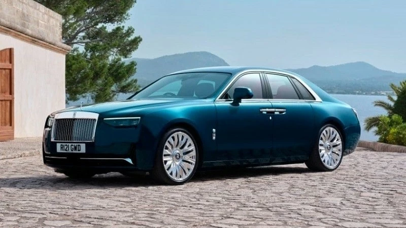 Cận cảnh Rolls-Royce Ghost Series II 2025 vừa ra mắt, giá dự kiến hơn 8,7 tỷ đồng