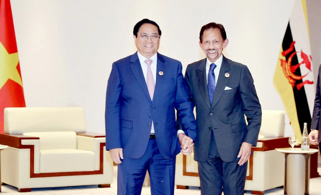 PM Pham Minh Chinh meets with Sultan of Brunei Haji Hassanal Bolkiah