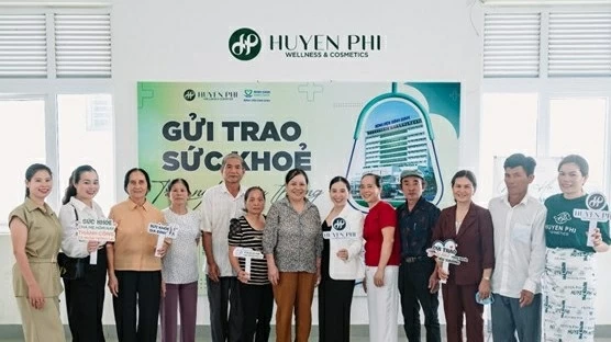 Cùng Huyền Phi trao yêu thương với ngày Hội thăm khám sức khỏe miễn phí