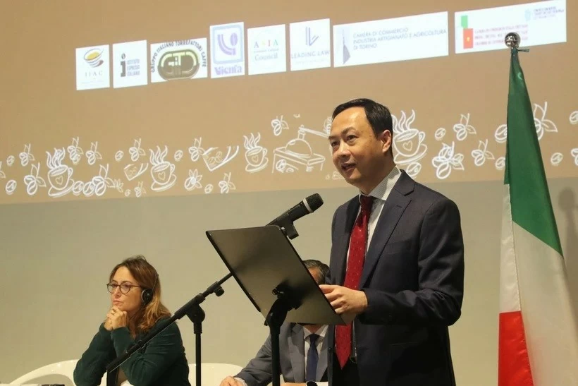 Forum helps connect Vietnamese, Italian coffee industries: Embassy