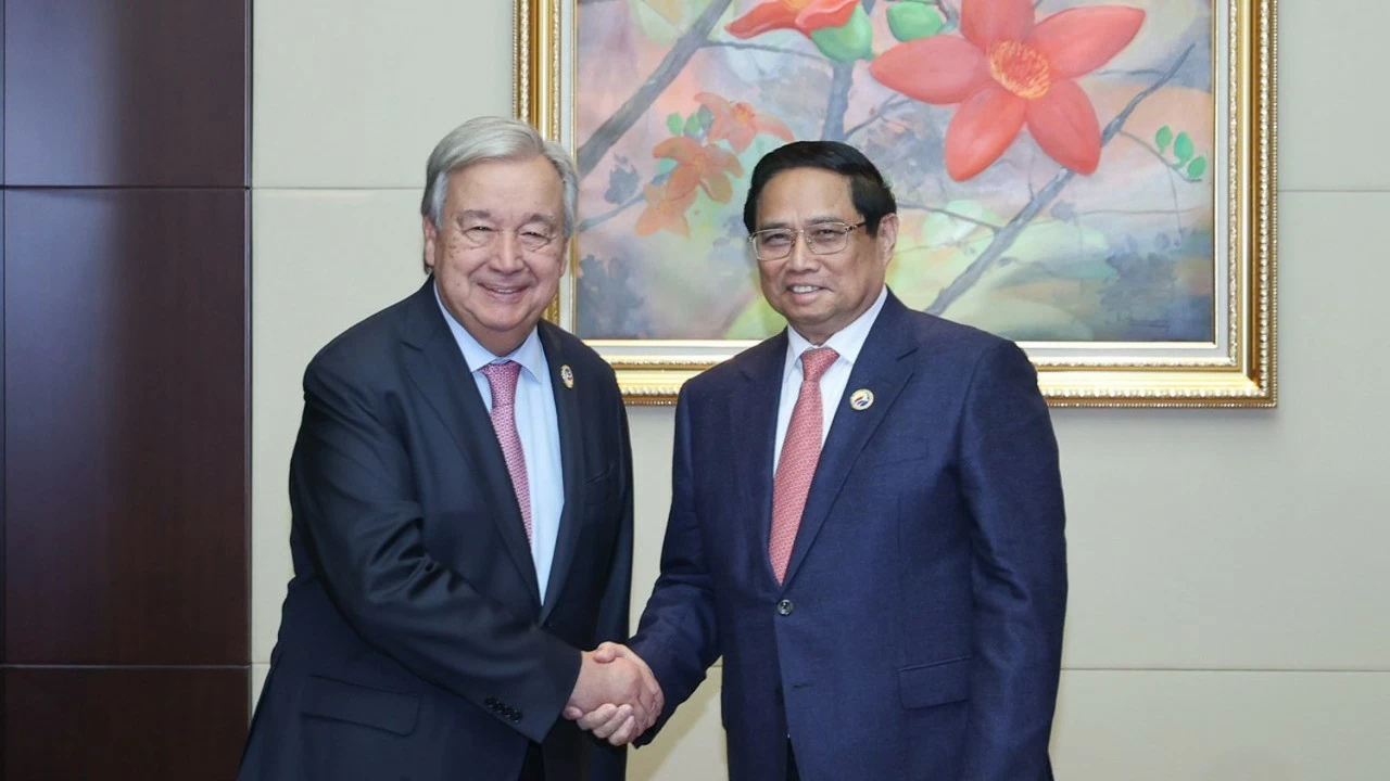 PM Pham Minh Chinh receives UN Secretary-General to supports UN’s central role in global governance