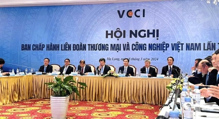 Gần 40 năm Đổi mới, đội ngũ doanh nhân, doanh nghiệp đã lớn mạnh vượt bậc