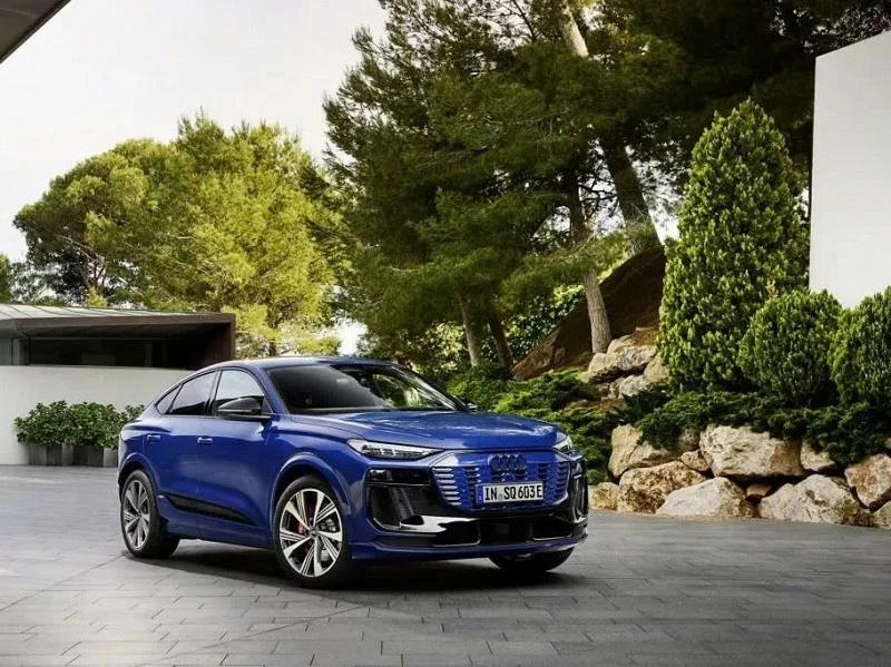 Cận cảnh Audi Q6 Sportback e-tron vừa ra mắt, giá từ 1,79 tỷ đồng