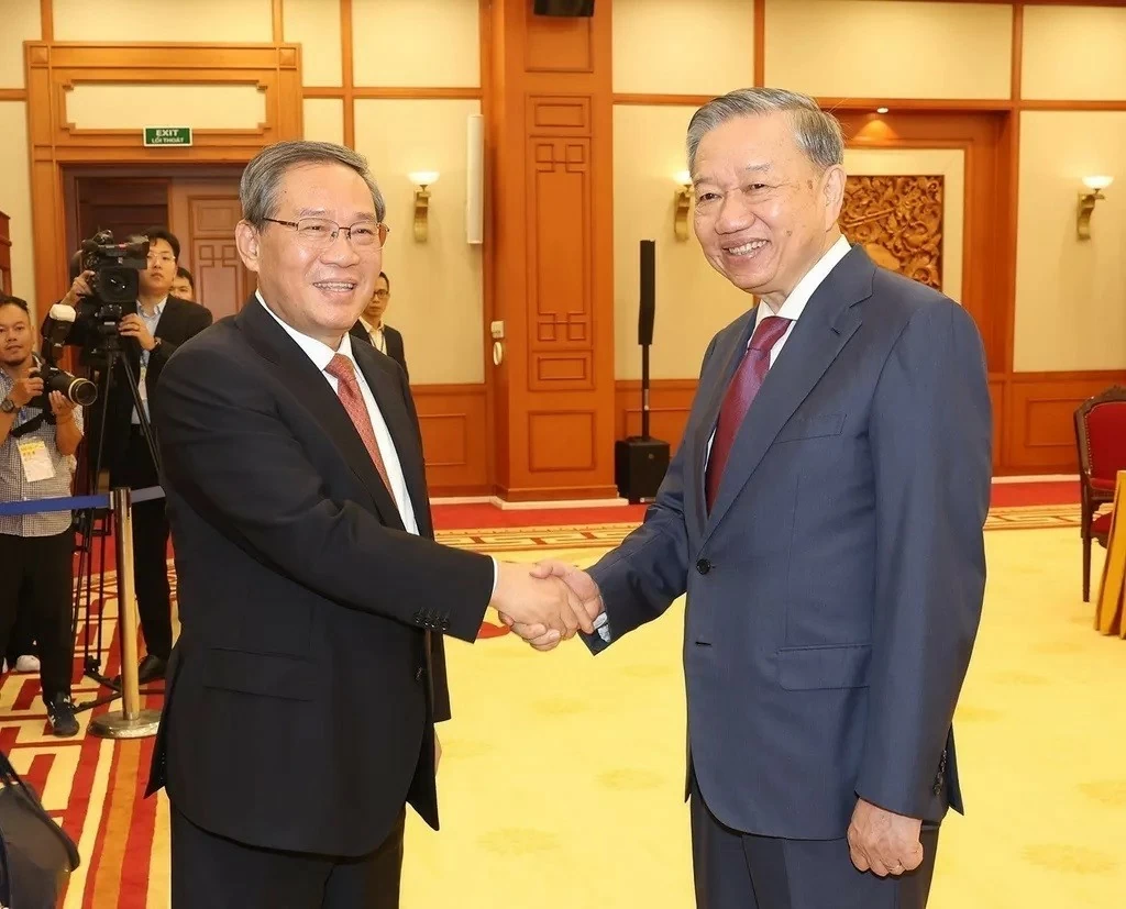 Vietnam, China adopted Joint Statement