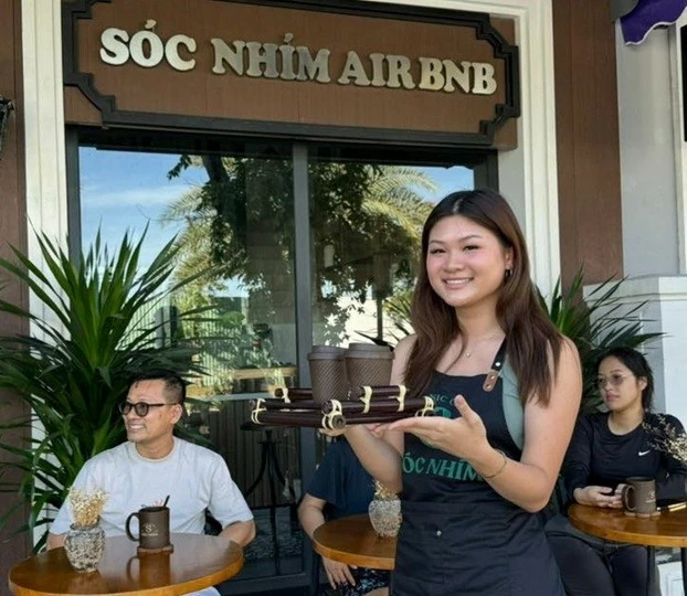 Soc Nhim café - a meeting place for tourists to experience organic coffee products