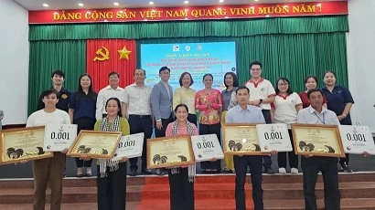 Thai experts help sustainable community-based tourism development in Ben Tre