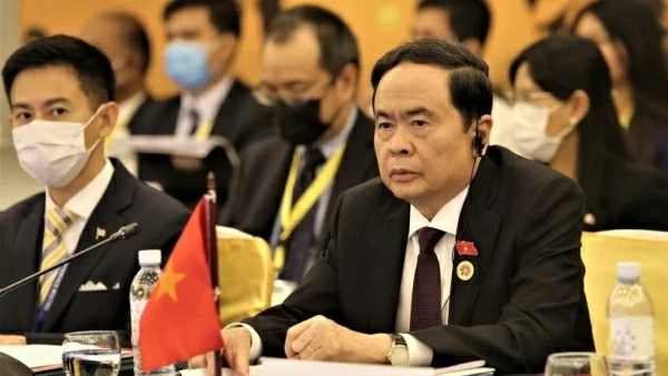 NA Chairman Tran Thanh Man’s visit demonstrates Vietnam – Laos special ties: Lao legislator