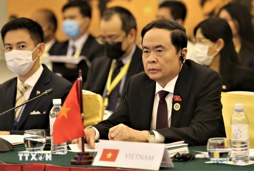 NA Chairman Tran Thanh Man’s visit demonstrates Vietnam – Laos special ties: Lao official