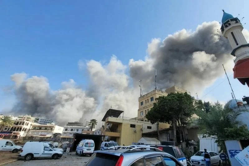 Tình hình Lebanon: Israel mở đợt tấn công dữ dội vào trụ sở chính quyền, 16 người tử vong, LHQ nói 'tàn khốc'. (Nguồn: AFP) Tình hình Lebanon: Israel mở đợt tấn công dữ dội vào trụ sở chính quyền, 16 người tử vong, LHQ nói 'tàn khốc'. (Nguồn: AFP)