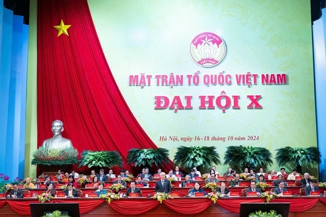 Phiên làm việc thứ nhất Đại hội đại biểu Mặt trận Tổ quốc Việt Nam lần thứ X Phiên làm việc thứ nhất Đại hội đại biểu Mặt trận Tổ quốc Việt Nam lần thứ X