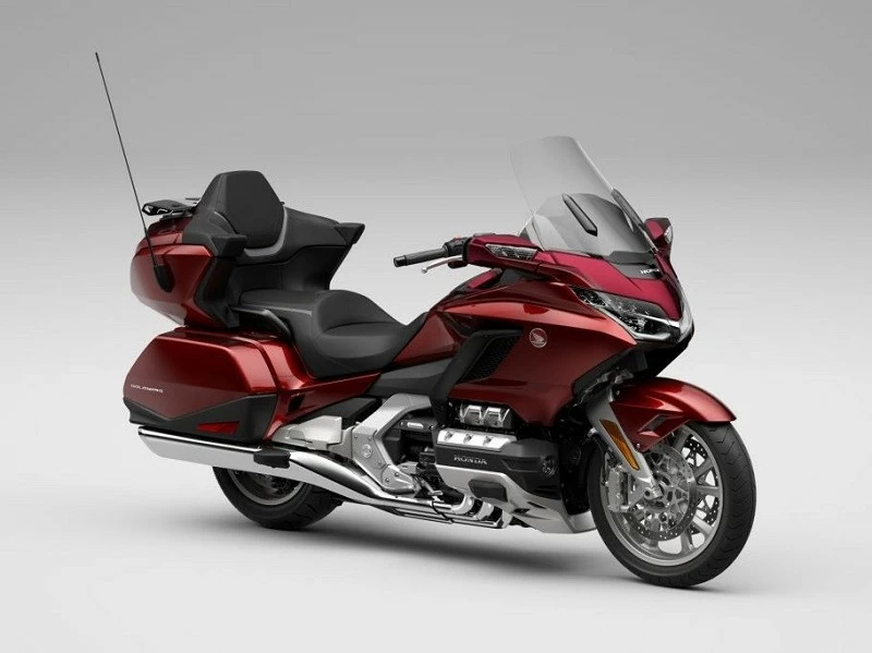 Cận cảnh Honda Gold Wing 2024 vừa ra mắt tại Việt Nam, giá 1,231 tỷ đồng