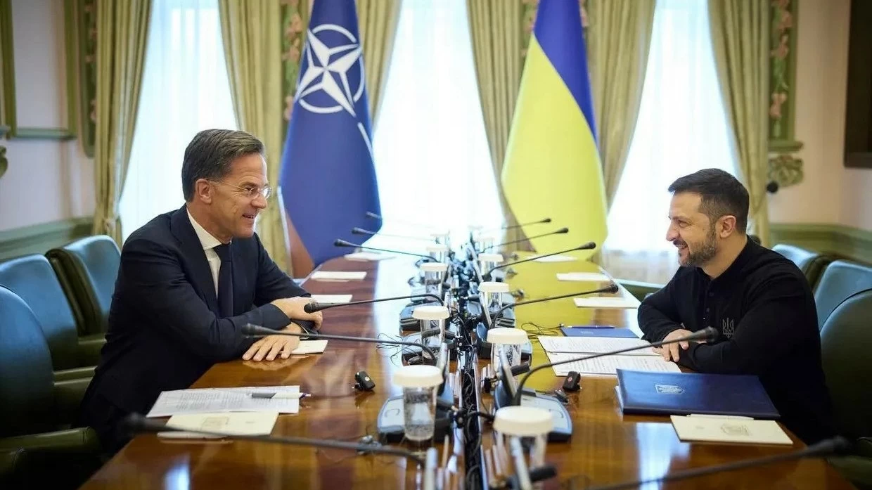 Ukraine mong muốn NATO bổ sung binh sĩ, Nga diễn tập các đơn vị tên lửa hạt nhân