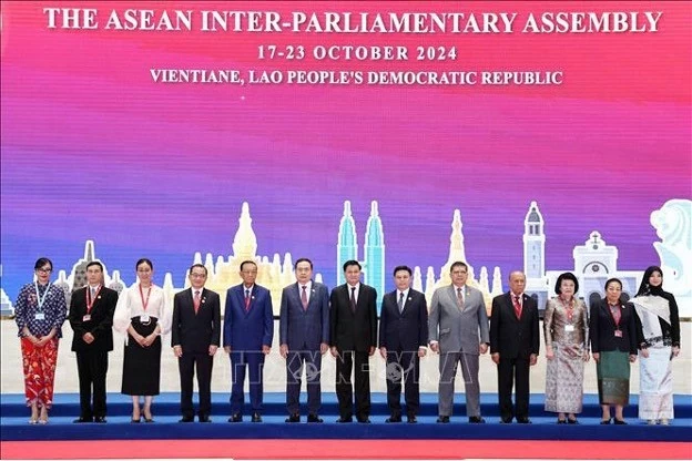 National Assembly Chairman Tran Thanh Man (sixth from left) and other delegates at the opening of AIPA-45 (Photo: VNA)