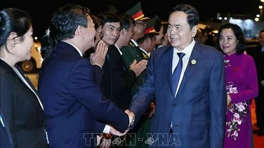 National Assembly Chairman concludes Laos trip