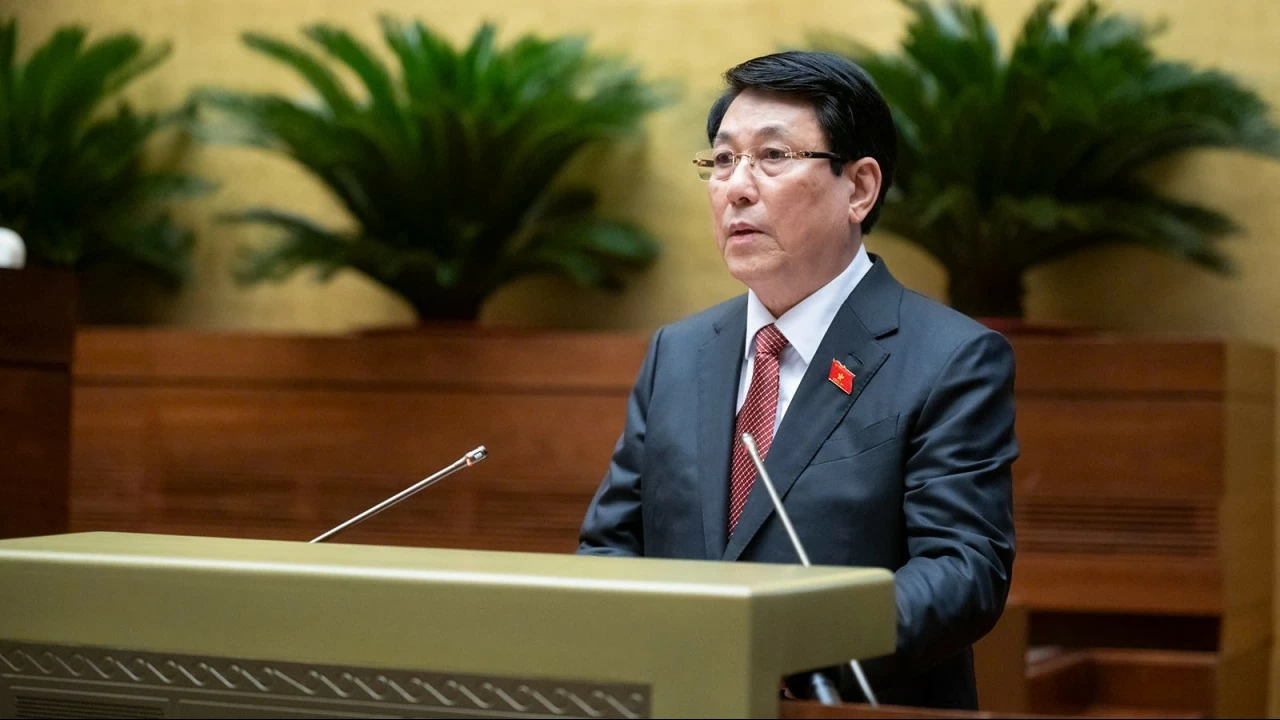 Luong Cuong elected President of Vietnam