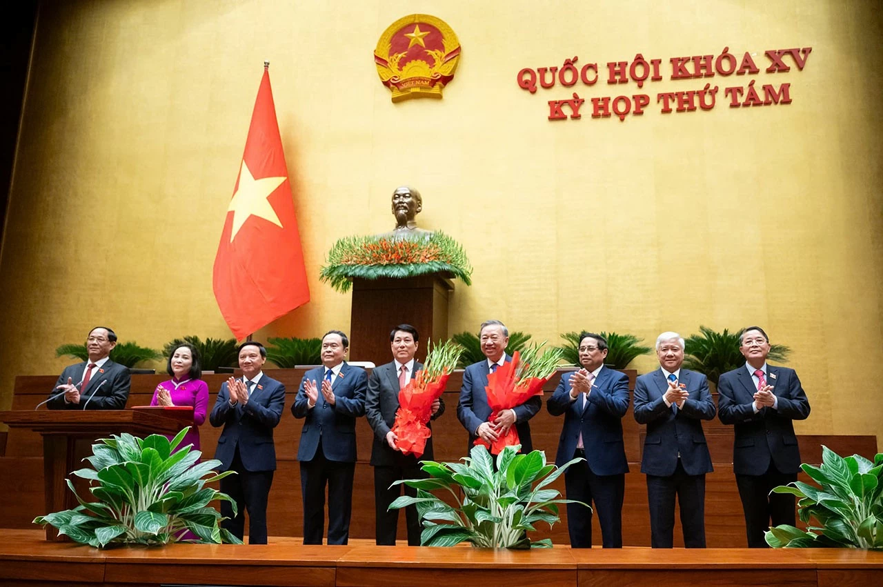 Lao leader sends congratulations to newly elected President Luong Cuong