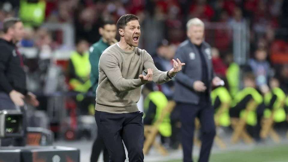 Tìm huấn luyện viên mới, Leverkusen chấp nhận chia tay HLV Xabi Alonso