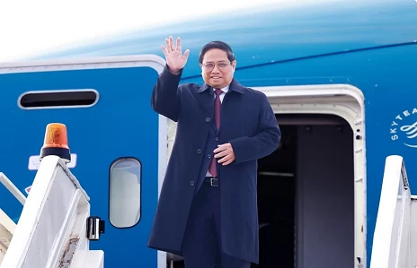 PM arrives in Kazan, starting trip to attend BRICS Summit