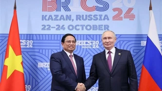 Prime Minister Pham Minh Chinh holds talks with Russian President Putin in Kazan