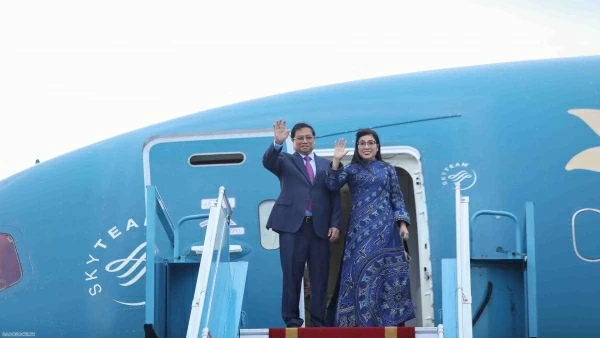 Prime Minister Pham Minh Chinh leaves Hanoi for visits to three Middle East countries