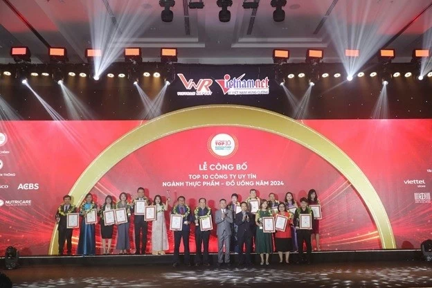 Herbalife Vietnam wins the prestigious Top 10 most Reputable Food Companies Award for the fourth consecutive time