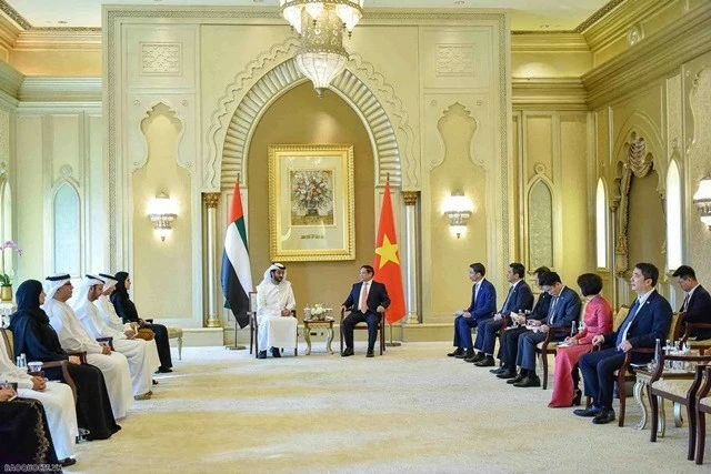 PM Pham Minh Chinh receives UAE Minister of Economy Abdulla Bin Touq Al Marri