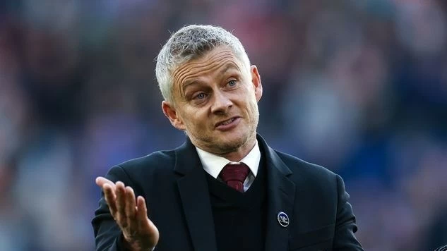 Hết tiền, MU tính nối lại với HLV Ole Gunnar Solskjaer