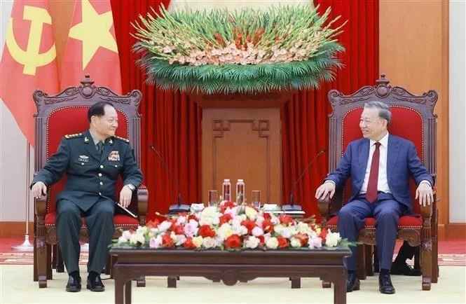 General Secretary To Lam suggests fostering Vietnam - China defence ties