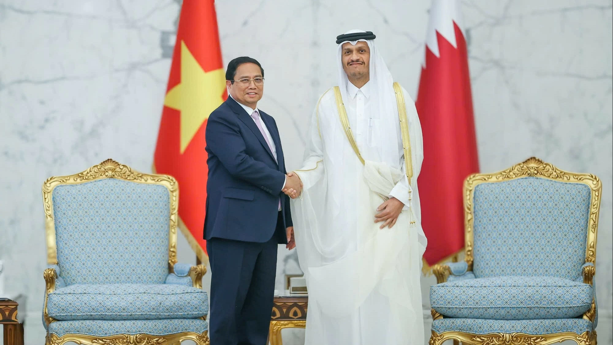 Vietnam, Qatar Prime Ministers hold talks to bring bilateral relations to new height soon