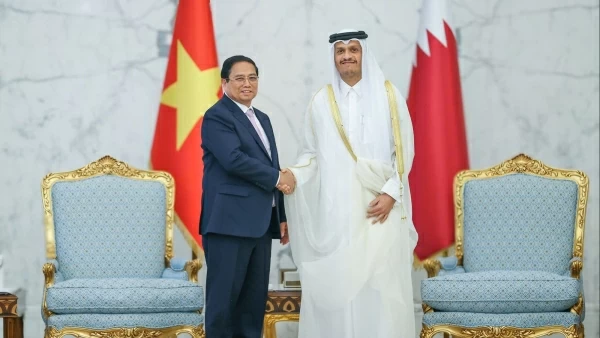 Vietnam, Qatar Prime Ministers hold talks to bring bilateral relations to new height soon