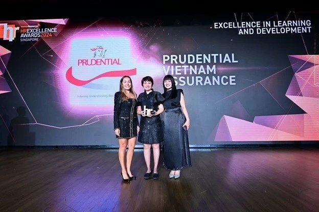 Prudential Việt Nam được vinh danh tại Giải thưởng HR Excellence Award 2024 tại Singapore