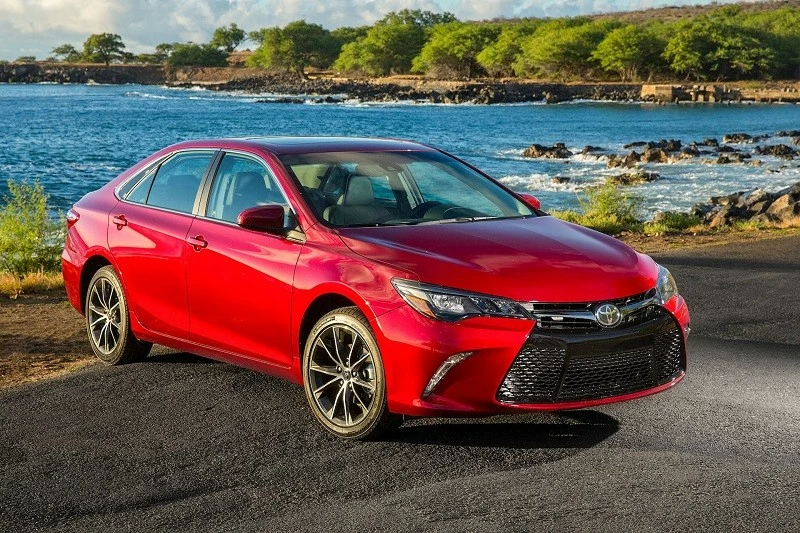 Toyota Camry 2017