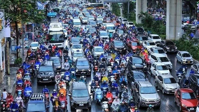 Hanoi to restrict polluting vehicles across key districts