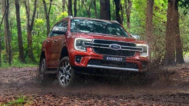 Điểm mặt những mẫu xe SUV chuyên đi địa hình, sử dụng động cơ diesel đáng mua nhất