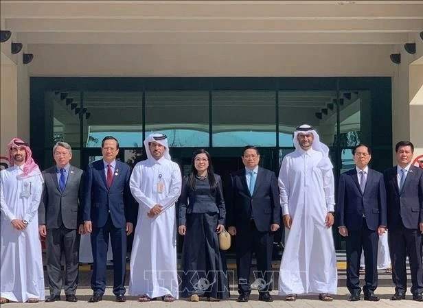 PM Pham Minh Chinh visits Ras Laffan industrial city, concluding Qatar trip