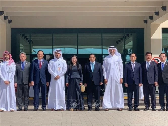 PM Pham Minh Chinh visits Ras Laffan industrial city, concludes Qatar trip