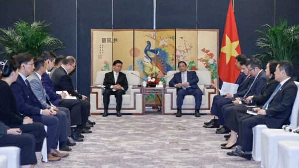 Prime Minister Pham Minh Chinh meets Chairman of Guangxi Zhuang Autonomous Region ​