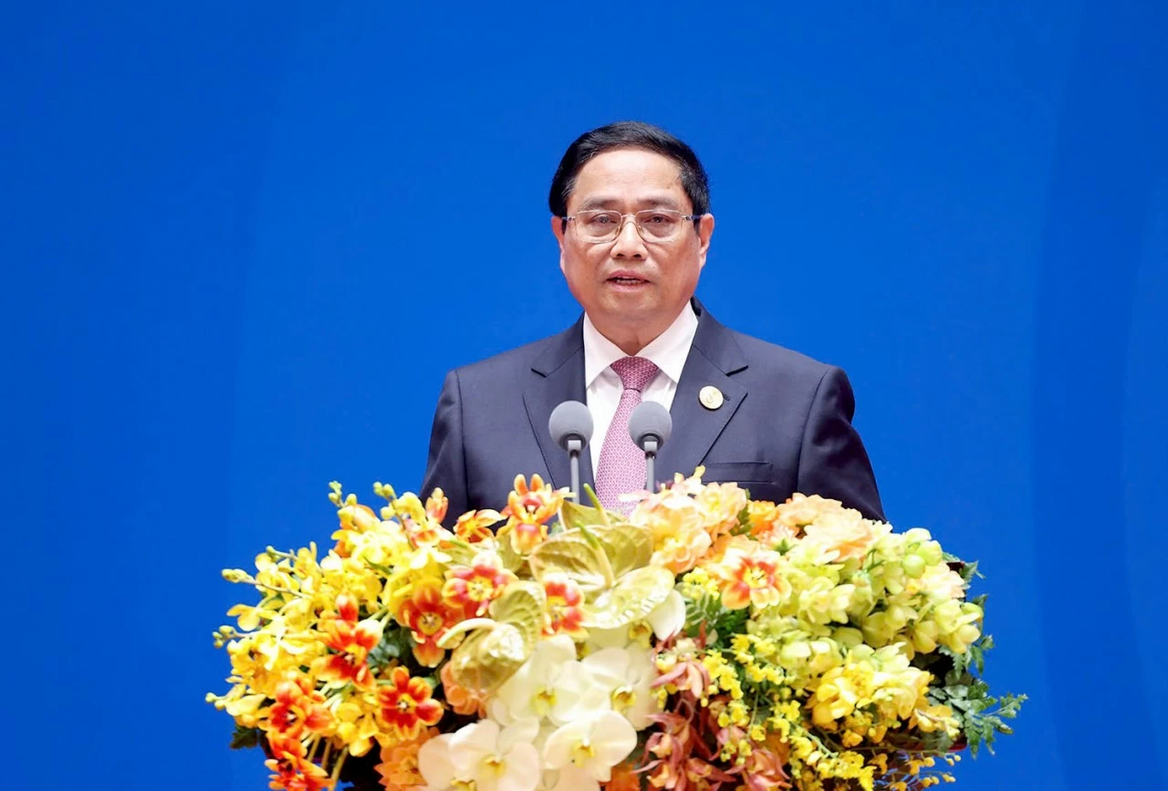 PM Pham Minh Chinh attends 8th GMS Summit to develop new-generation economic corridors