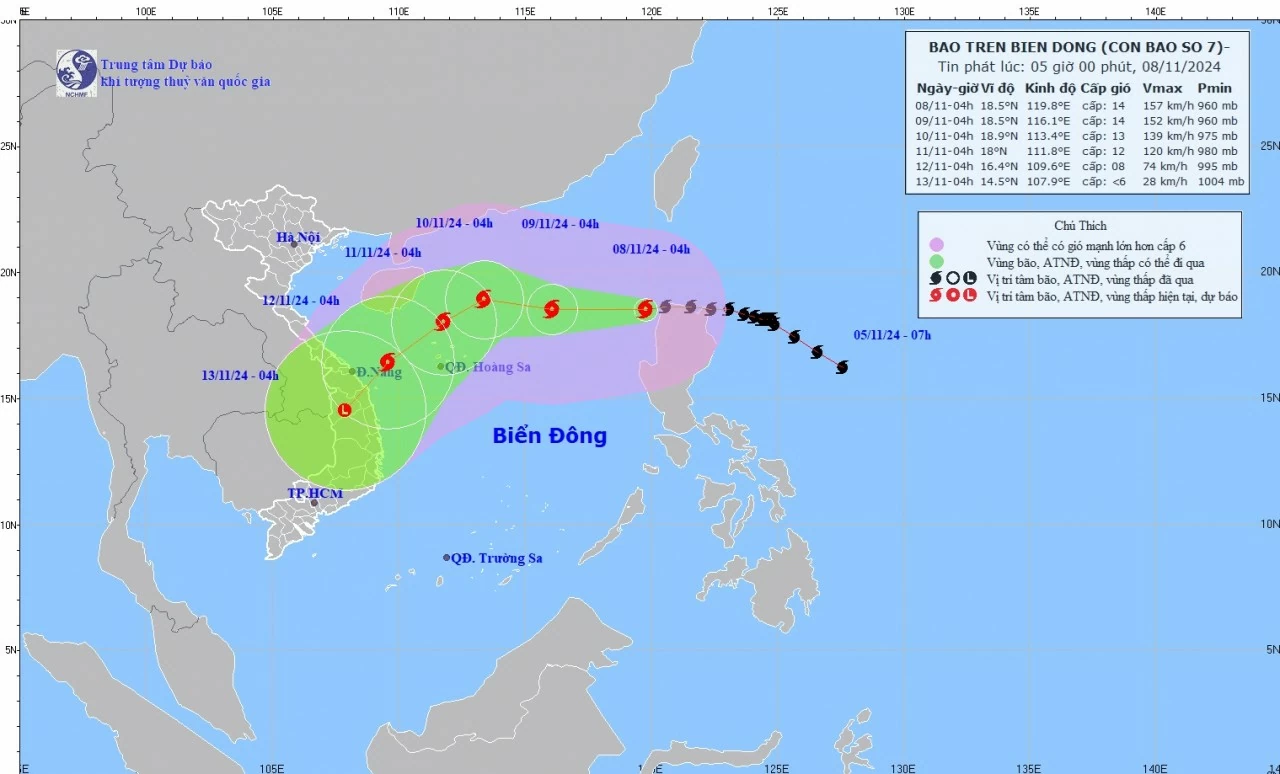 Tin bão trên Biển Đông: Bão di chuyển chủ yếu theo hướng Tây, tiến gần về phía quần đảo Hoàng Sa