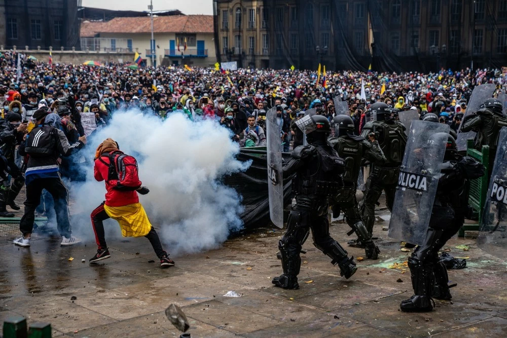 Sau 9 tháng đình trệ, đàm phán hòa bình Colombia tái khởi động