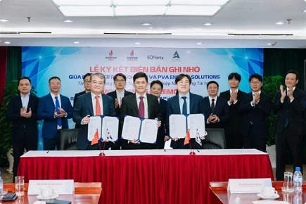 Vietnam’s firms, RoK’s 60Hertz join forces on IT-driven renewable energy solutions