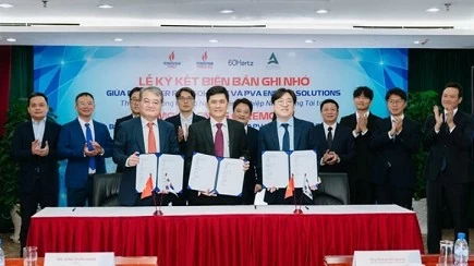 Vietnam’s enterprises, RoK’s 60Hertz join forces on IT-driven renewable energy solutions