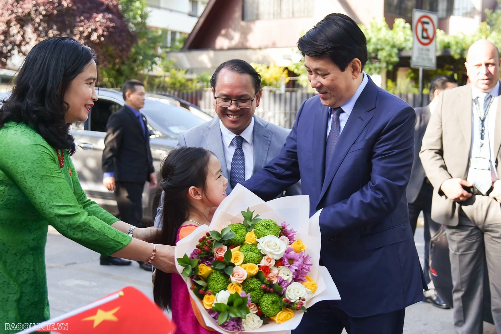 Chủ tịch nước Lương Cường gặp mặt cán bộ Đại sứ quán và cộng đồng người Việt Nam tại Chile