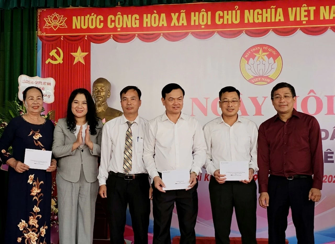 Không khí ấm áp tình nghĩa xóm của ‘Ngày hội đại đoàn kết toàn dân tộc năm 2024’