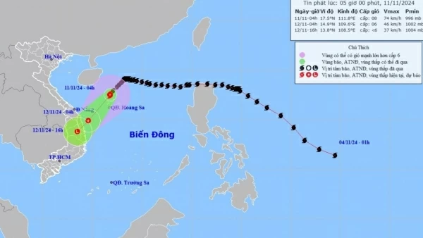 Dự báo thời tiết: Bão số 7 suy yếu, ngoài khơi Thừa Thiên Huế đến Bình Định gió mạnh dần; xuất hiện bão Toraji giật cấp 15